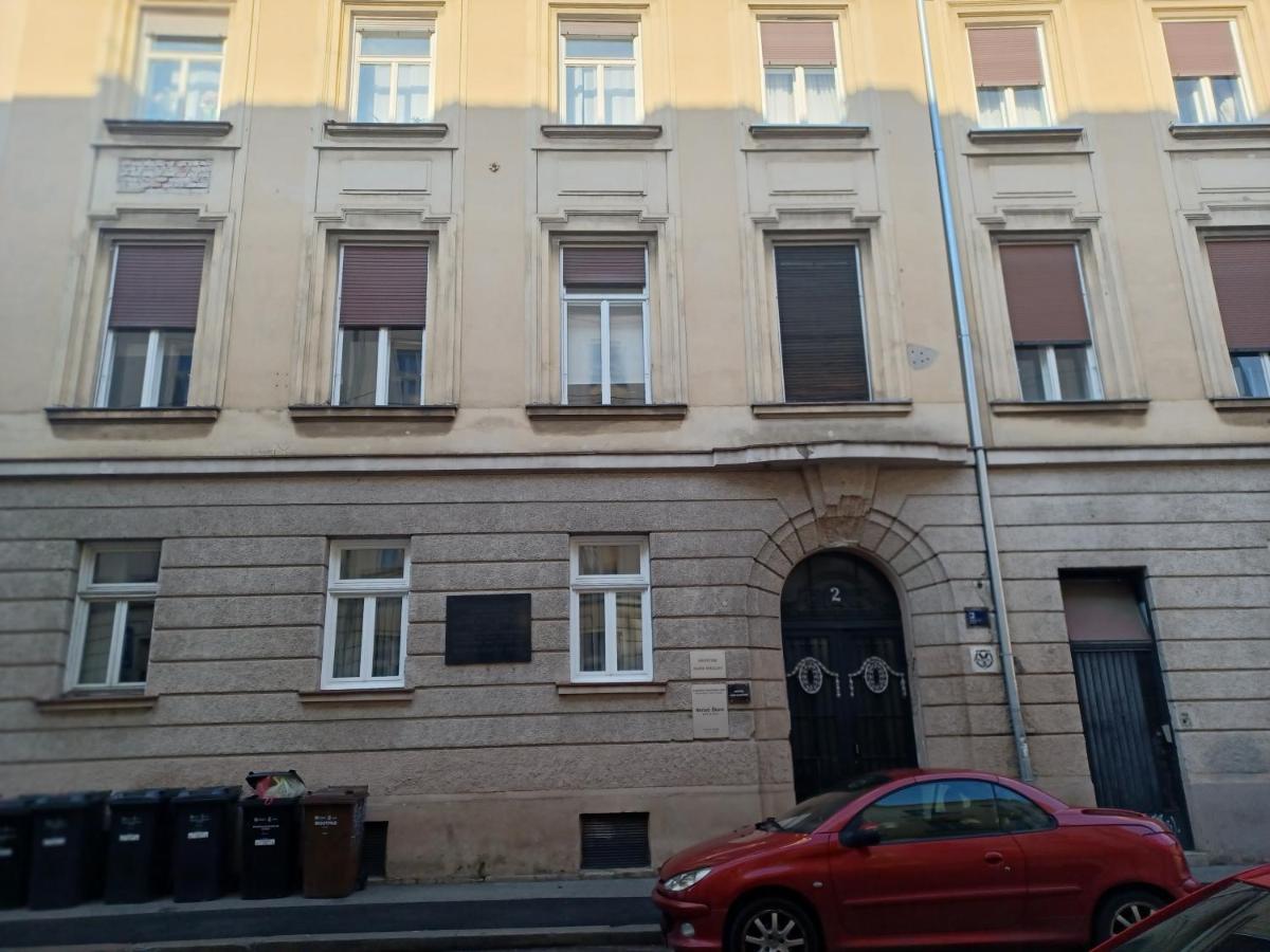 Apartment Arum-Lily Zagreb Exterior photo